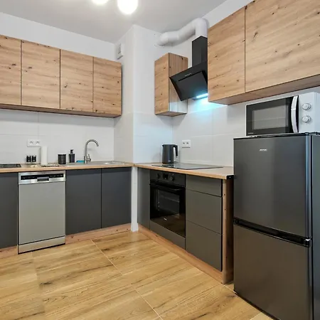 Siedlce - Parking & Balcony - By Rentujemy